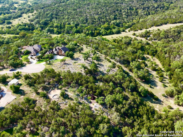27914 Storm View Property Photo 4