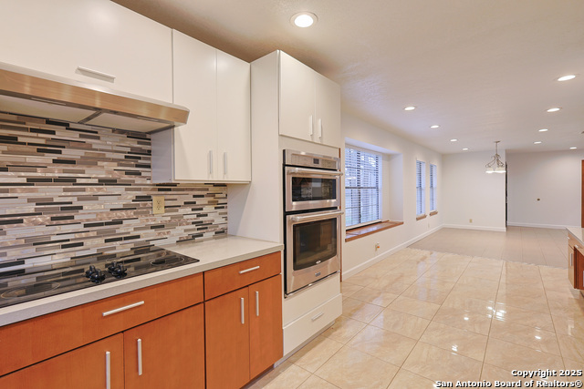 19739 Encino Way Property Photo 16