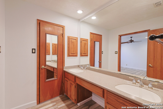 19739 Encino Way Property Photo 23