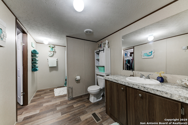 268 Oak View Property Photo 19