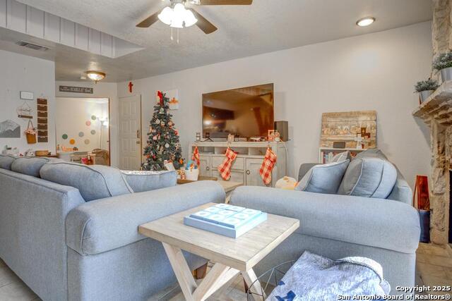 4107 Medical Dr Property Photo 3