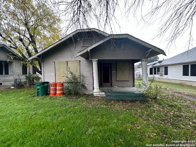1922 W Ashby Pl Property Photo
