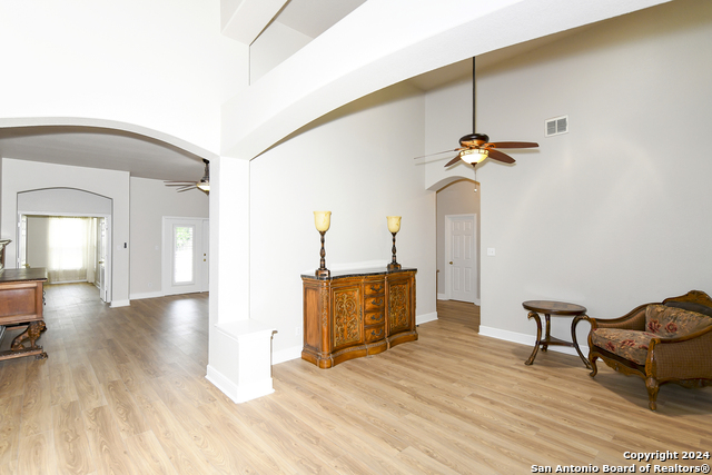 14255 Savannah Pass Property Photo 8