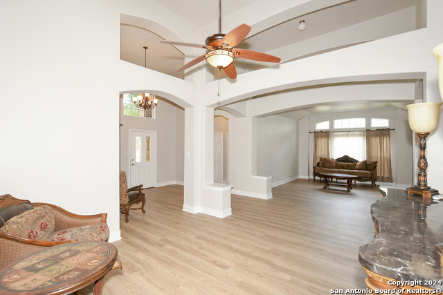 14255 Savannah Pass Property Photo 12