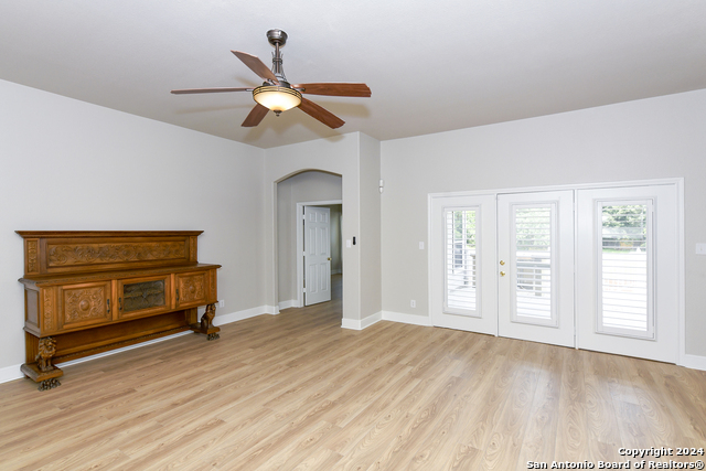 14255 Savannah Pass Property Photo 14