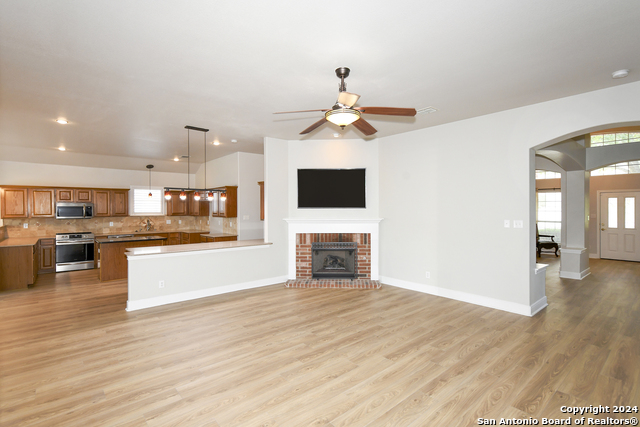 14255 Savannah Pass Property Photo 16