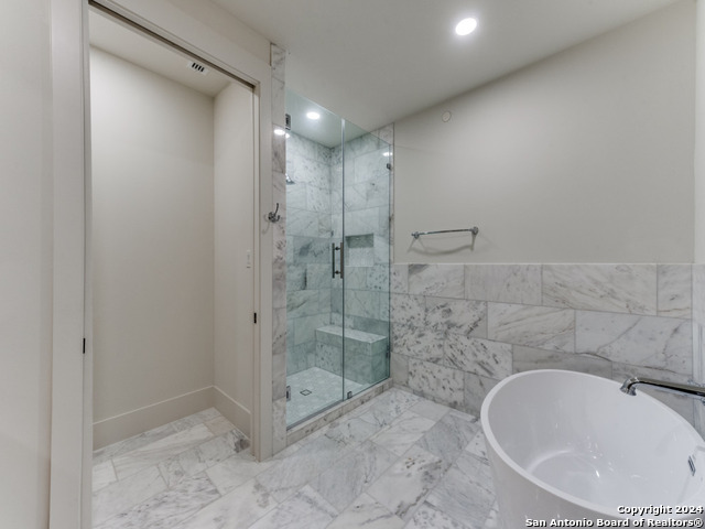 103 E Wildwood Property Photo 20
