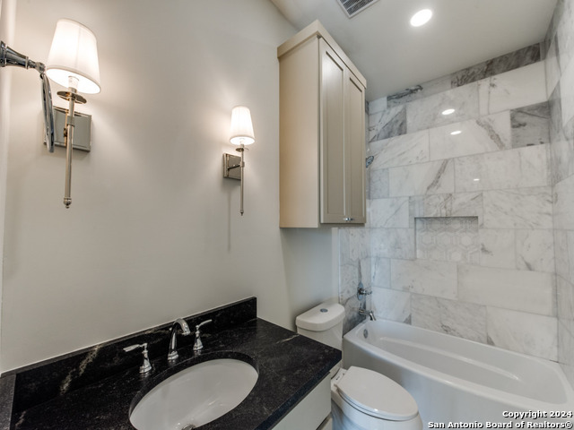 103 E Wildwood Property Photo 27