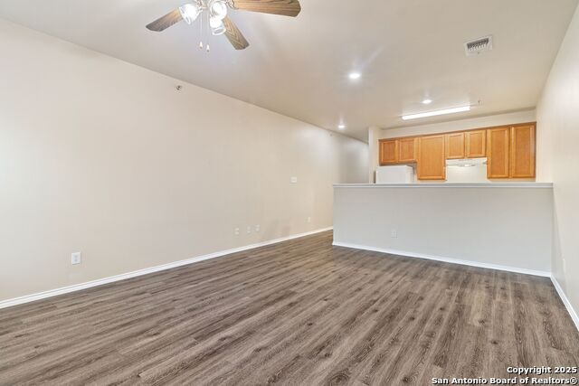 10807 Mathom Landing Property Photo 2