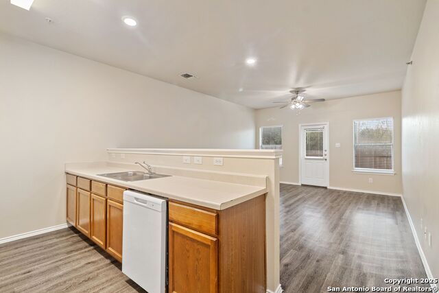 10807 Mathom Landing Property Photo 6