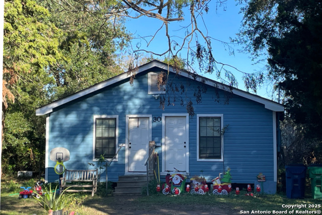 30 Cypress Property Photo 1