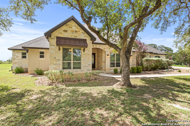 2718 Beaver Lane Property Photo 6