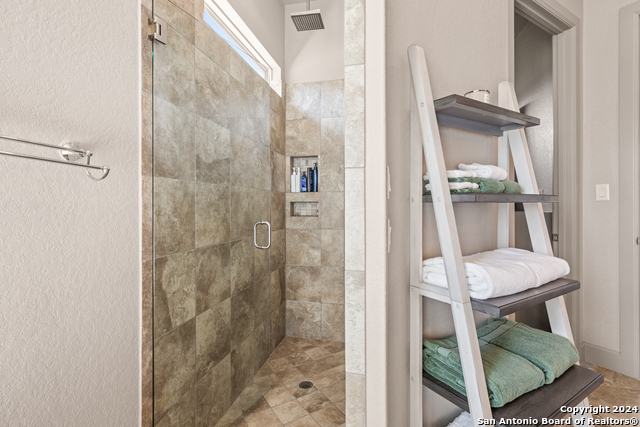 2718 Beaver Lane Property Photo 12