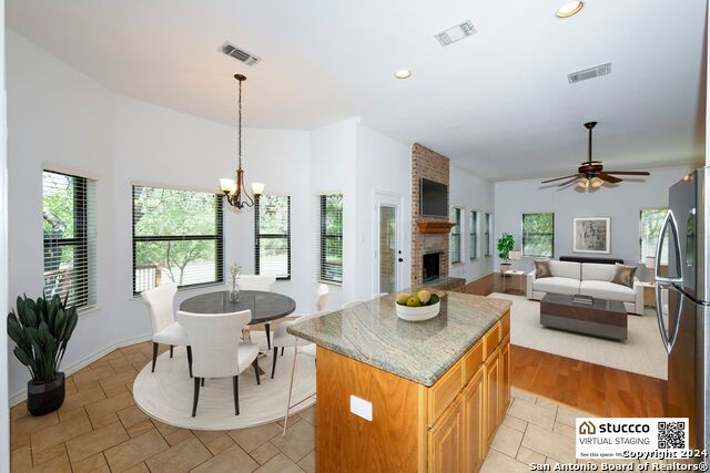 11425 Sunset Blvd Property Photo 4