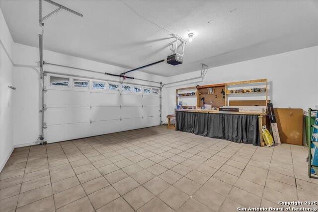 11425 Sunset Blvd Property Photo 18