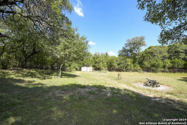 11425 Sunset Blvd Property Photo 23