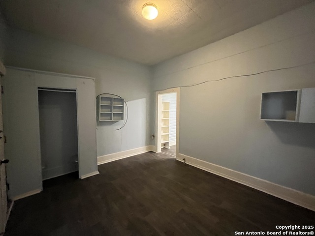 213 Cadwallader St Property Photo 3