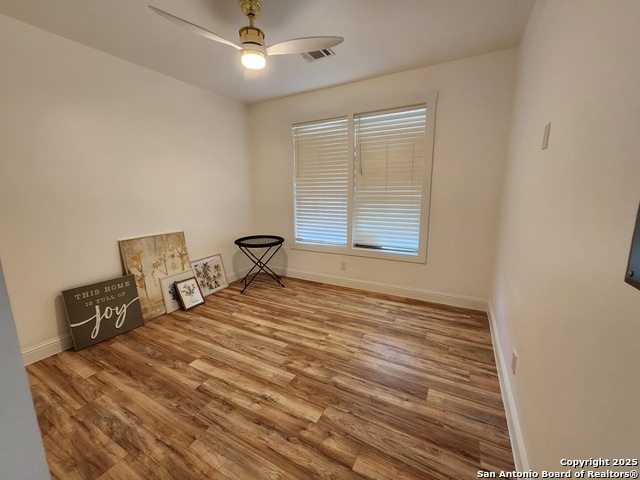 1631 E Crockett St Property Photo 14