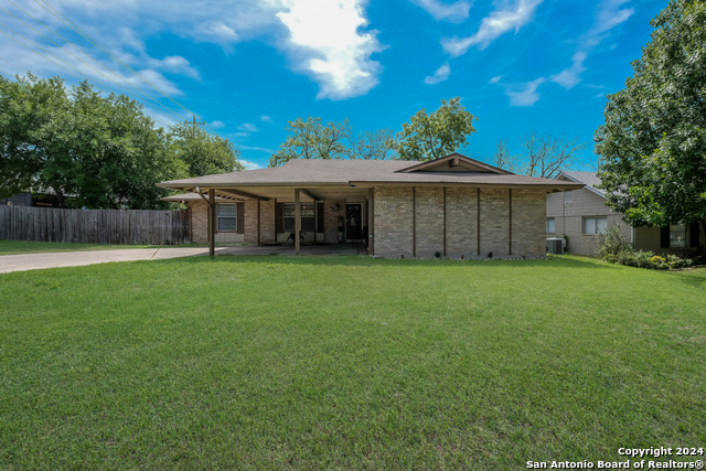 11314 Janet Lee Property Photo 3