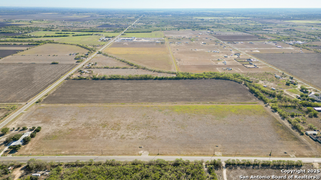 Lot 3 Fm 471 Property Photo 2