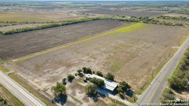 Lot 3 Fm 471 Property Photo 3
