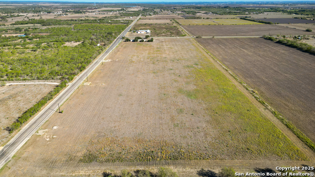 Lot 3 Fm 471 Property Photo 4