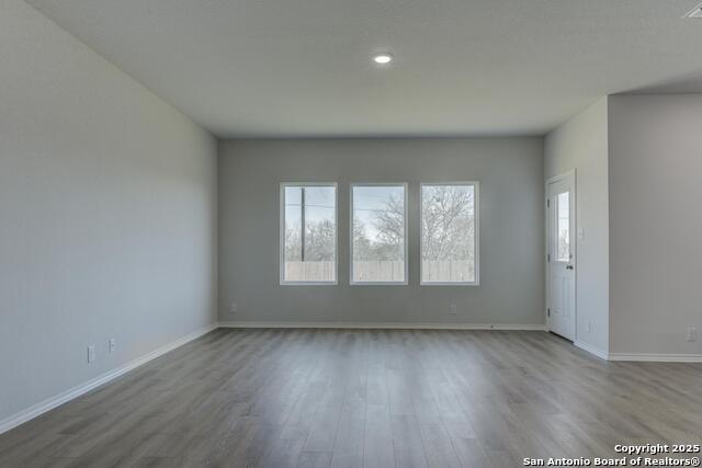 7642 Birch Hollow Property Photo 6