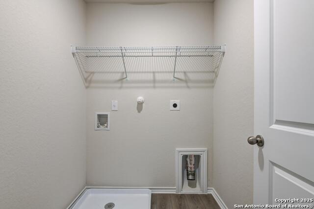 7642 Birch Hollow Property Photo 21