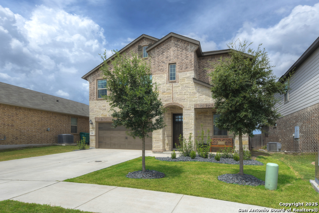 108 Clarendon Property Photo 1