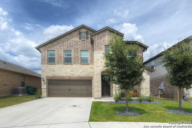 108 Clarendon Property Photo 2