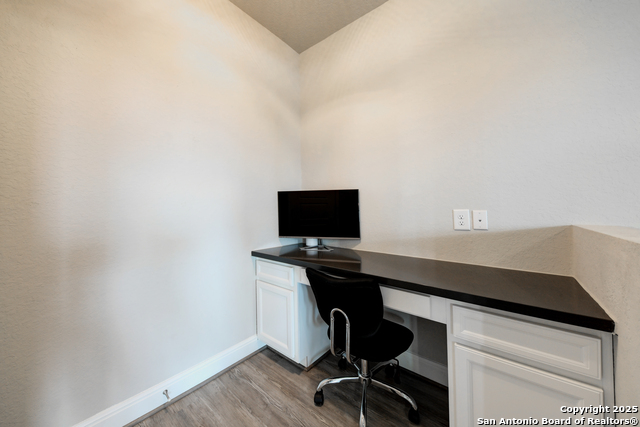 108 Clarendon Property Photo 8