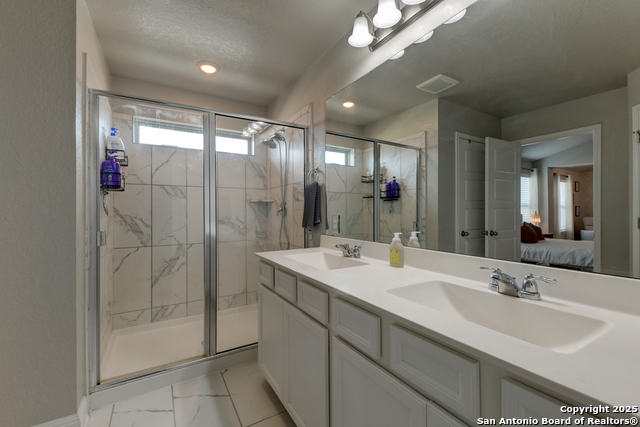108 Clarendon Property Photo 22