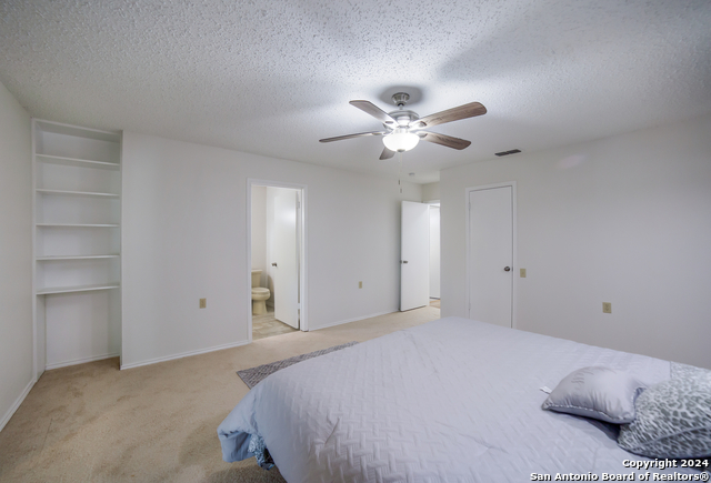 3644 Fox Run Property Photo 18