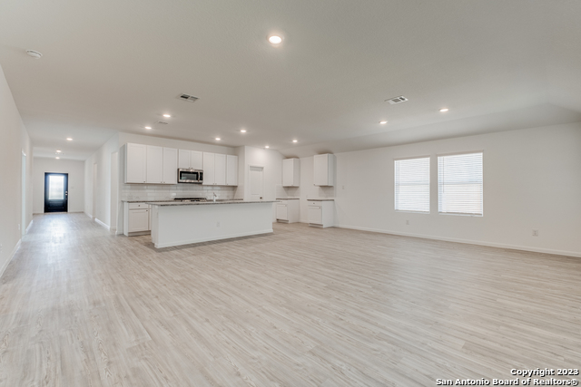 15031 Nettleton Mill Property Photo 4