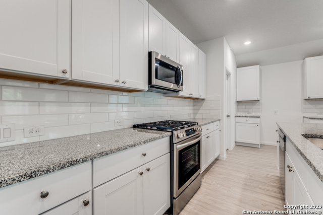 15031 Nettleton Mill Property Photo 8
