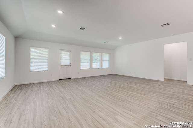 15031 Nettleton Mill Property Photo 9