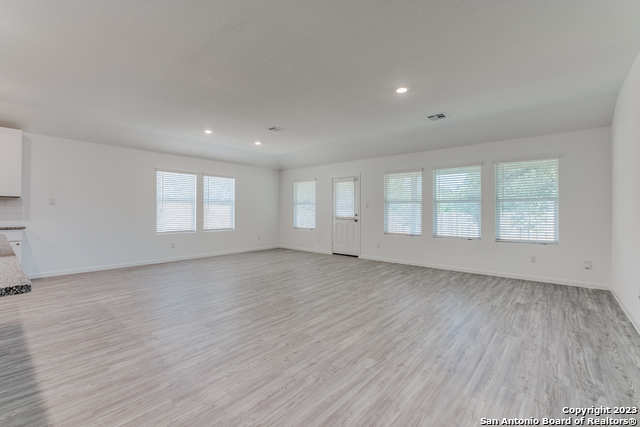 15031 Nettleton Mill Property Photo 10
