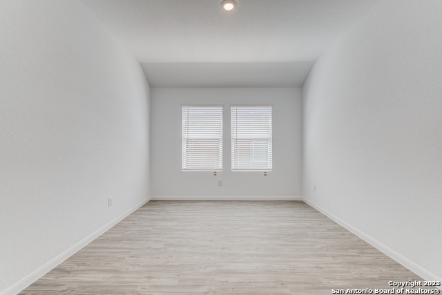 15031 Nettleton Mill Property Photo 18