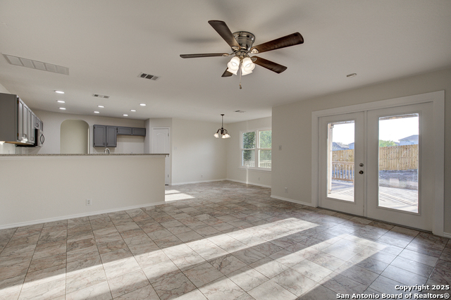 438 Tiger Hills Property Photo 13