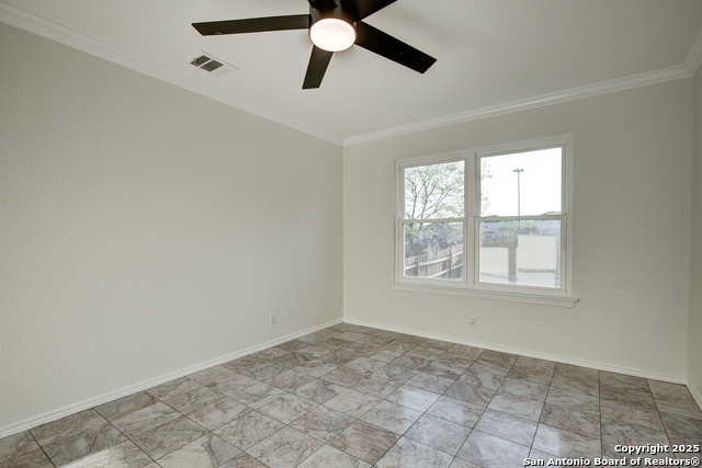 438 Tiger Hills Property Photo 14