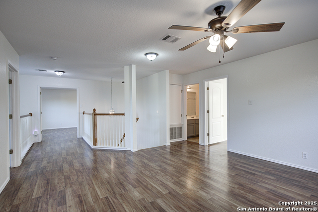438 Tiger Hills Property Photo 18