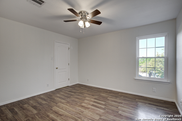 438 Tiger Hills Property Photo 19