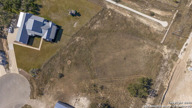 724 Fossil Springs Dr Property Photo 5