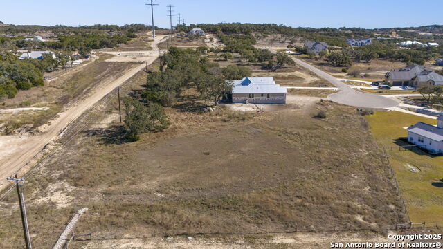 724 Fossil Springs Dr Property Photo 7
