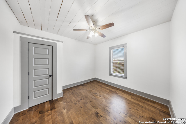 631 Muncey Property Photo 19
