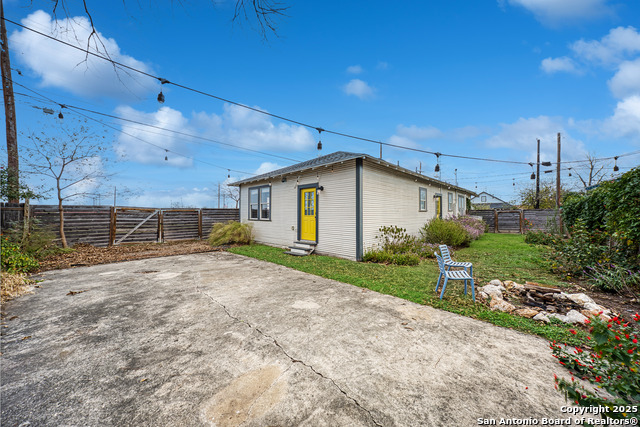 631 Muncey Property Photo 32