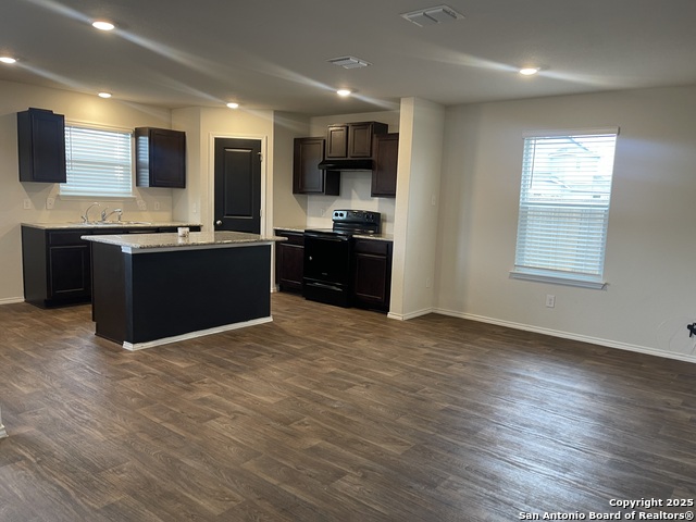4826 Tusler Park Property Photo 6