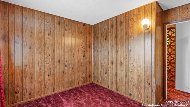 6011 Lark Valley Dr Property Photo 12