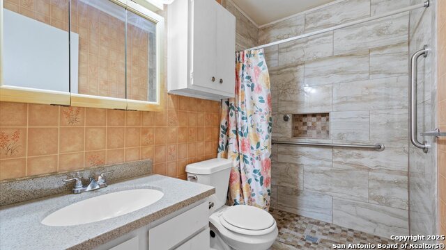 6011 Lark Valley Dr Property Photo 17