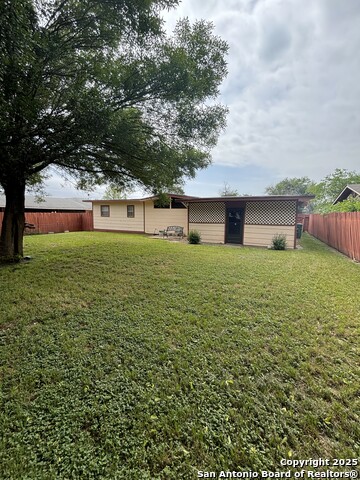 6011 Lark Valley Dr Property Photo 23